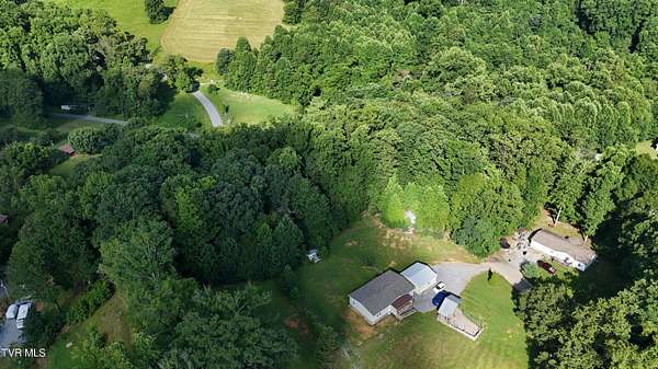 2.8 Acres of Land for Sale in Unicoi, Tennessee