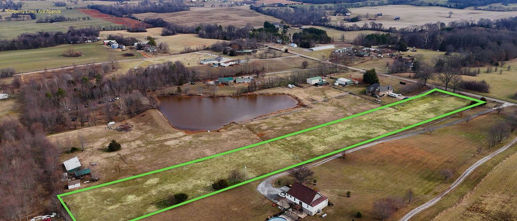 5 Acres of Residential Land for Sale in Springfield, Tennessee