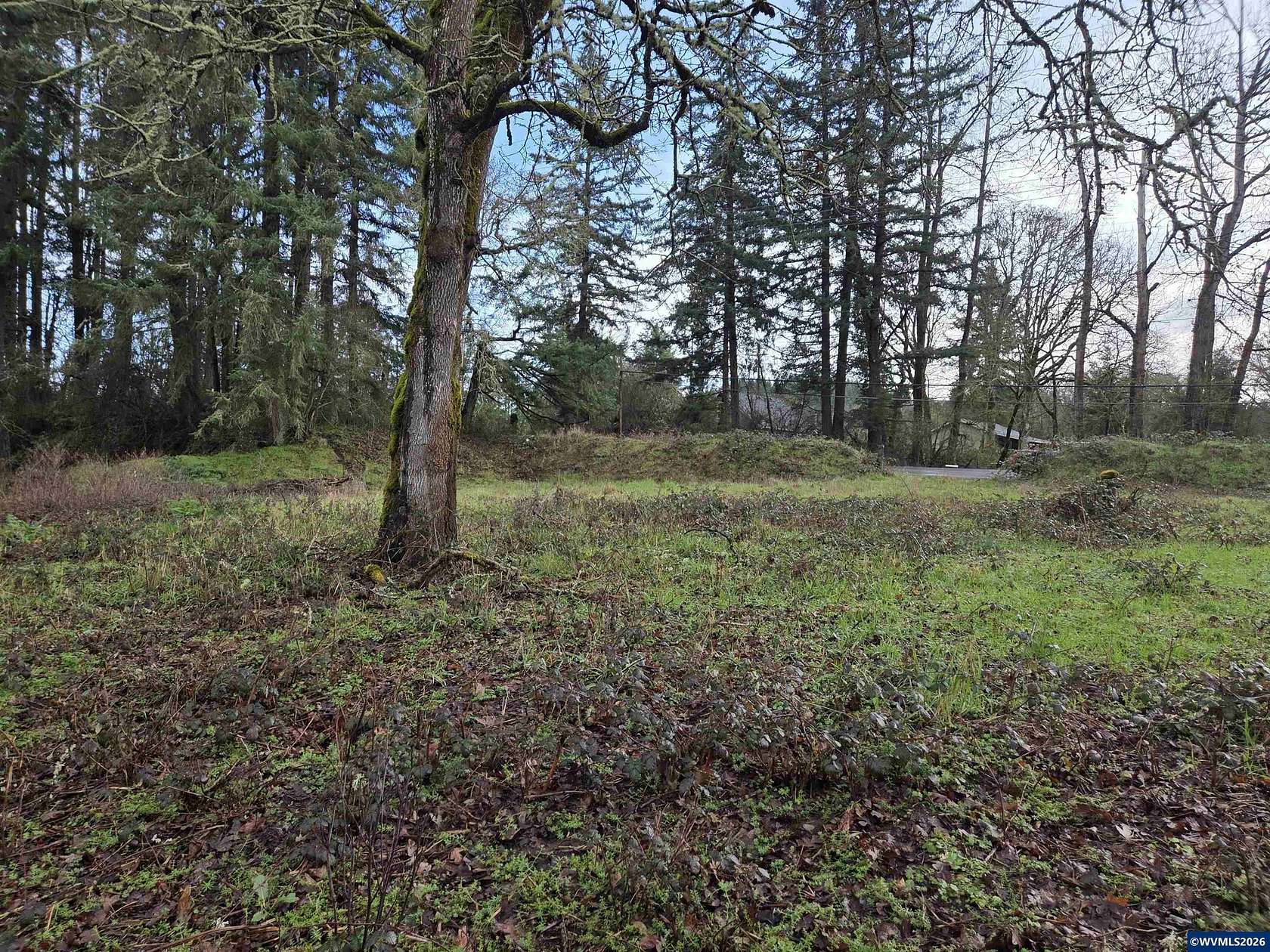 0.43 Acres of Land for Sale in Lebanon, Oregon