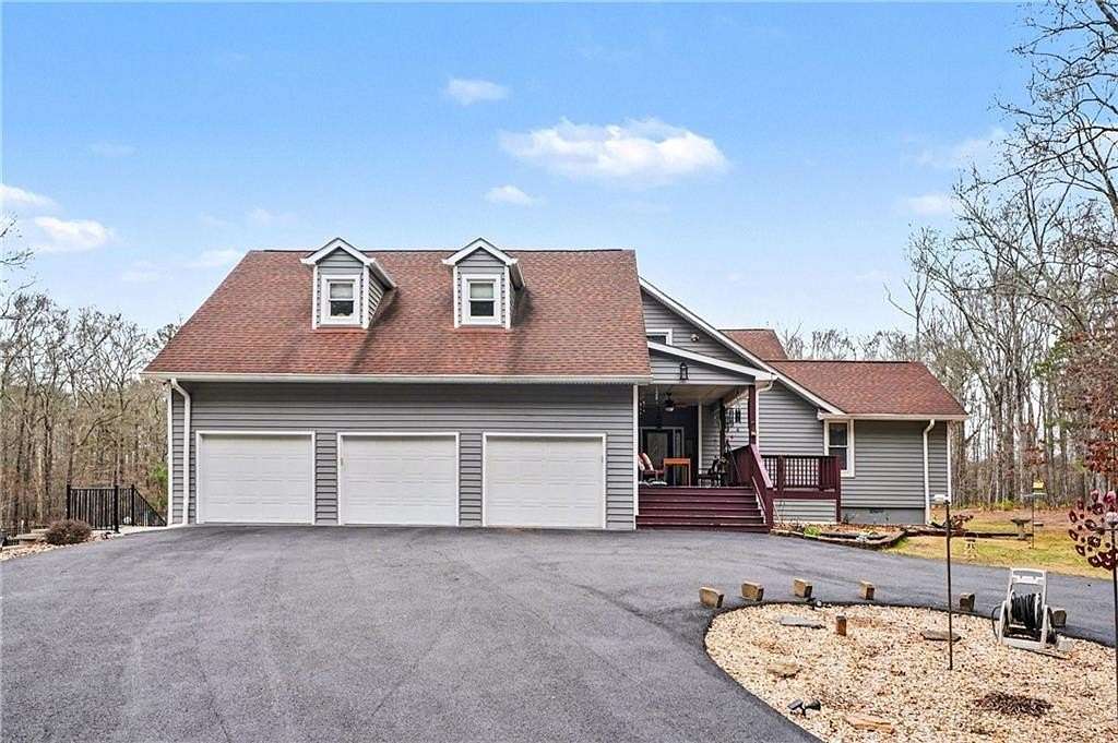 2 Acres of Land with Home for Sale in Sharpsburg, Georgia