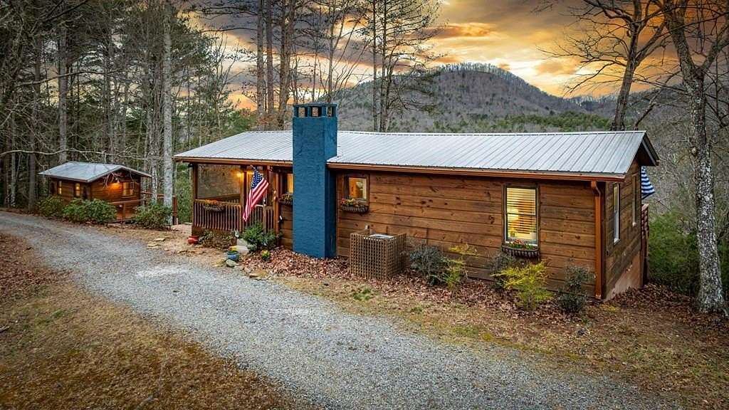 4.5 Acres of Land with Home for Sale in Mineral Bluff, Georgia