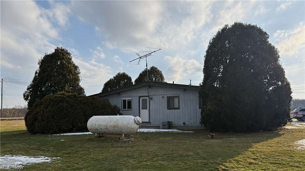 1.55 Acres of Land with Home for Sale in Rome, Ohio