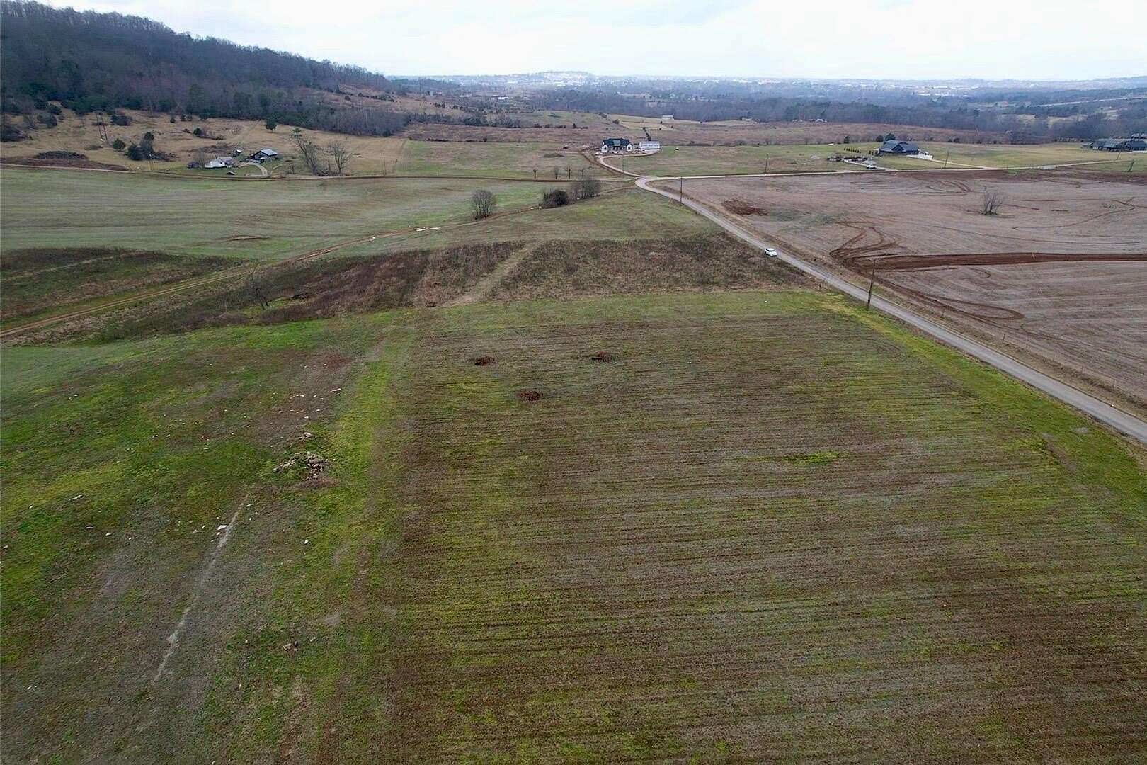 5 Acres of Residential Land for Sale in Somerset, Kentucky