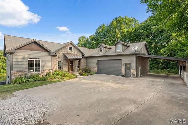 5.5 Acres of Land with Home for Sale in Washington, Missouri