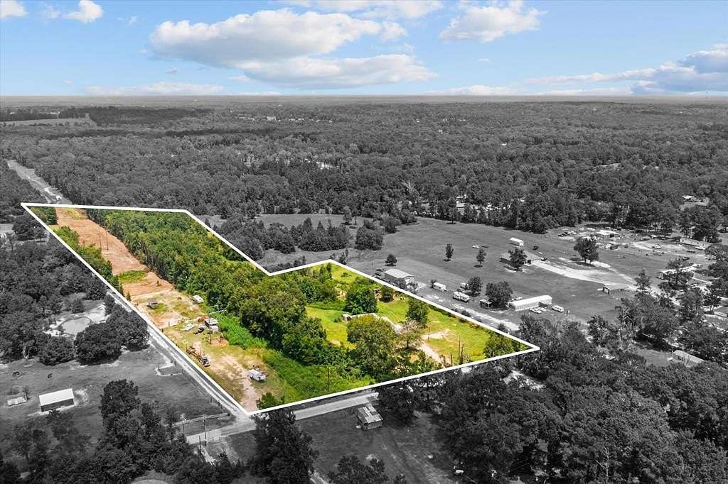 8.2 Acres of Residential Land for Sale in Lufkin, Texas