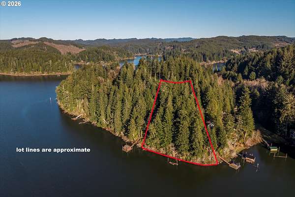 0.83 Acres of Residential Land for Sale in Lakeside, Oregon