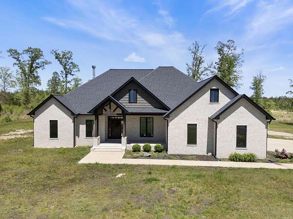 17.3 Acres of Land with Home for Sale in Sheridan, Arkansas