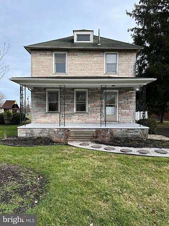 4.7 Acres of Land with Home for Lease in Bensalem, Pennsylvania