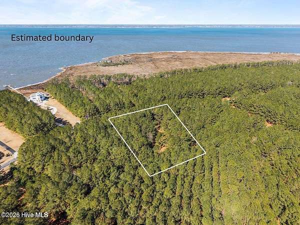 1 Acre of Residential Land for Sale in Beaufort Township, North Carolina