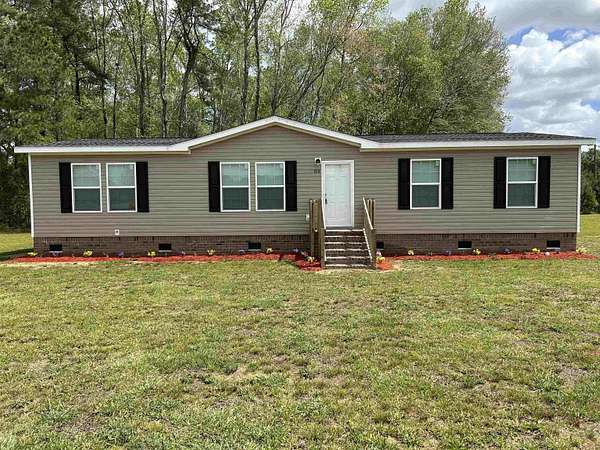 1.75 Acres of Land with Home for Sale in Johnsonville, South Carolina