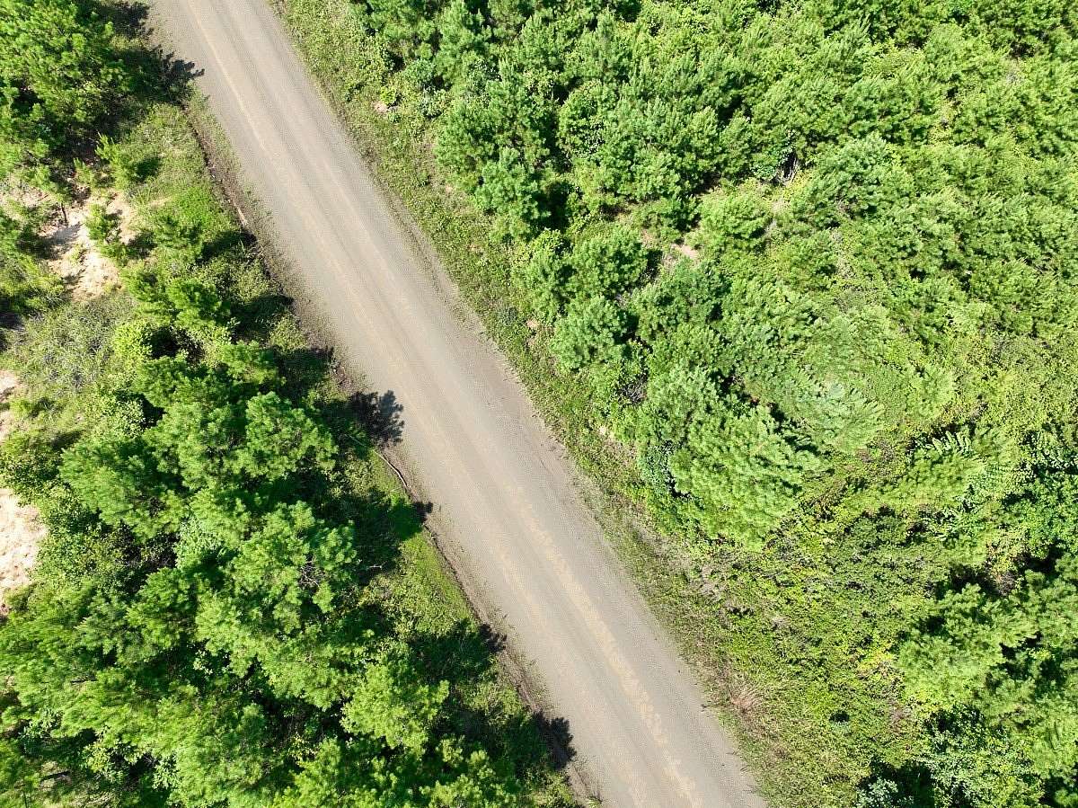 55 Acres of Land for Sale in Milam, Texas