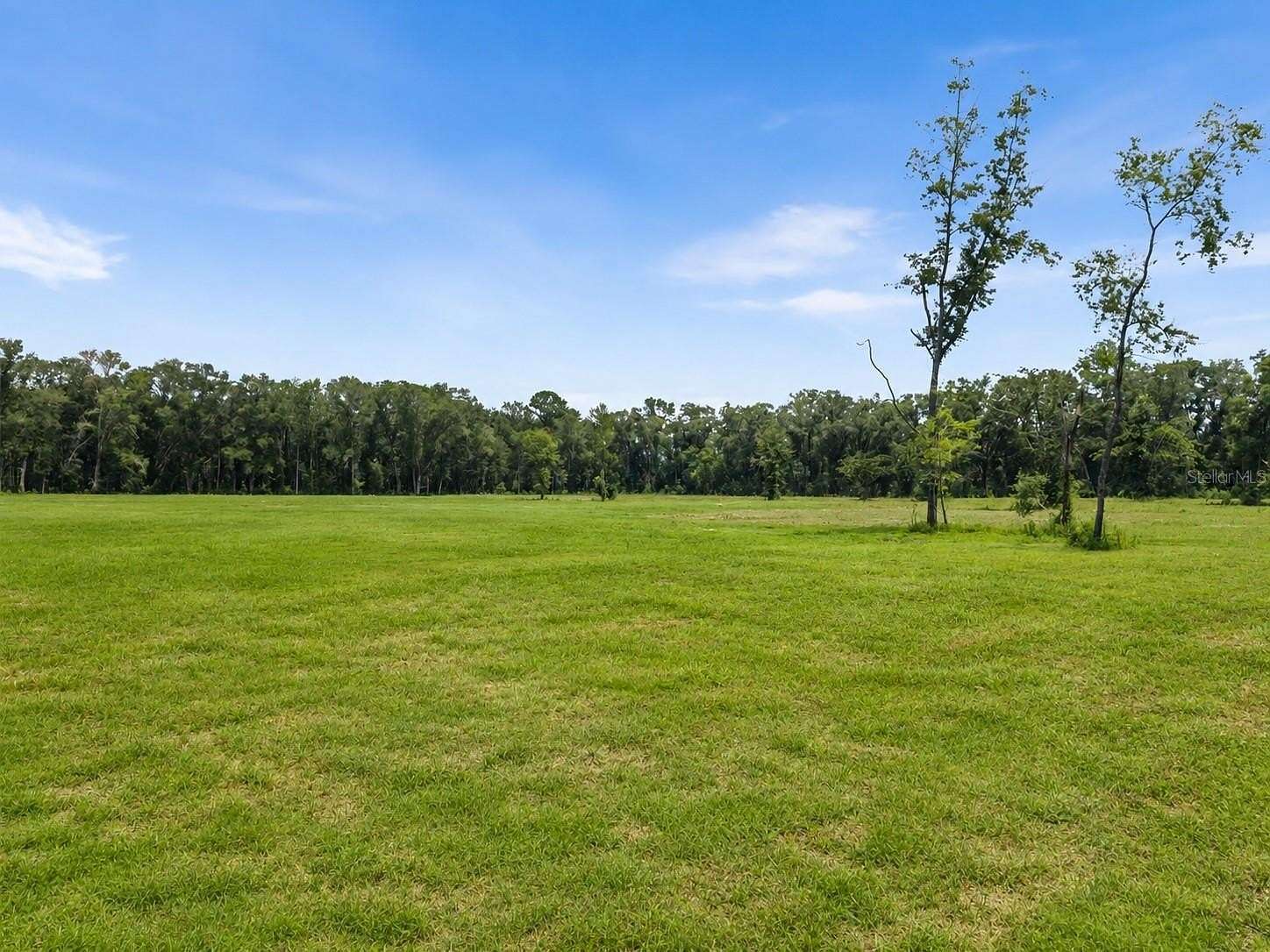 10 Acres of Land for Sale in Archer, Florida