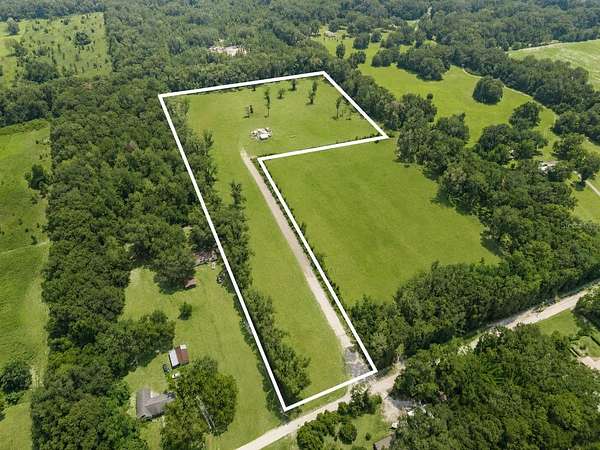 10 Acres of Land for Sale in Archer, Florida