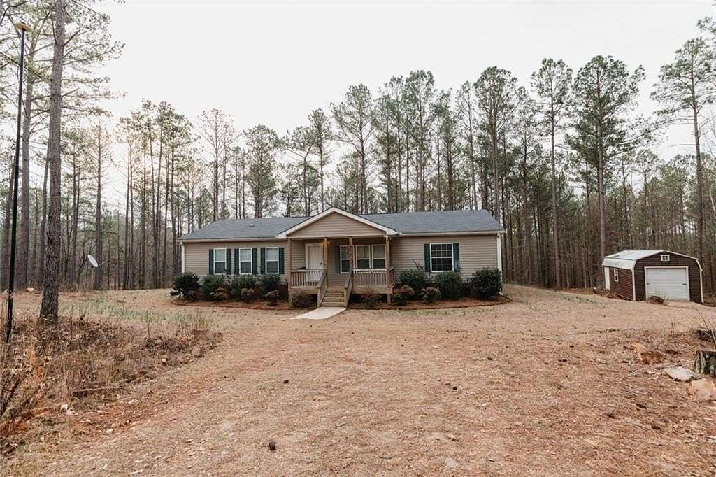 4 Acres of Land with Home for Sale in Carrollton, Georgia