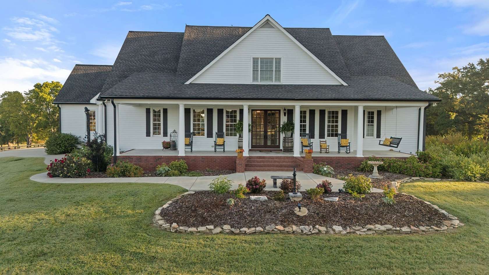 33.1 Acres of Land with Home for Sale in Springfield, Tennessee