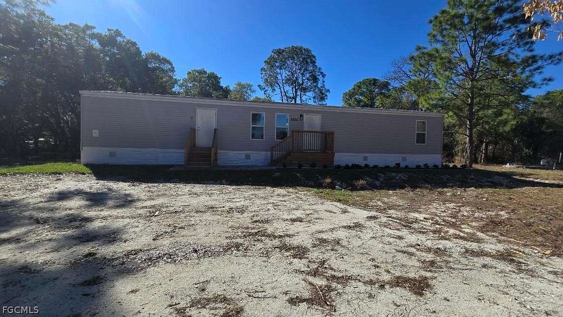 2.23 Acres of Land with Home for Lease in Clewiston, Florida