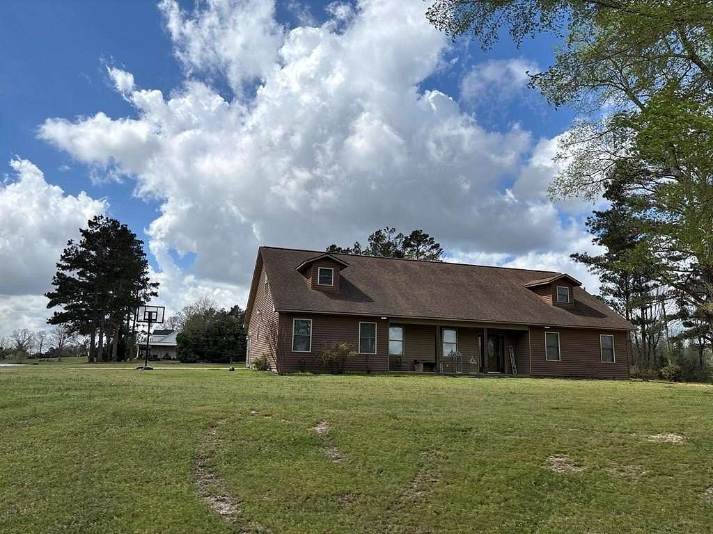 1.62 Acres of Land with Home for Sale in Pontotoc, Mississippi
