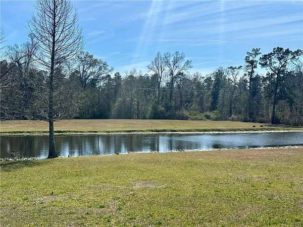 2.25 Acres of Residential Land for Sale in Albany, Louisiana