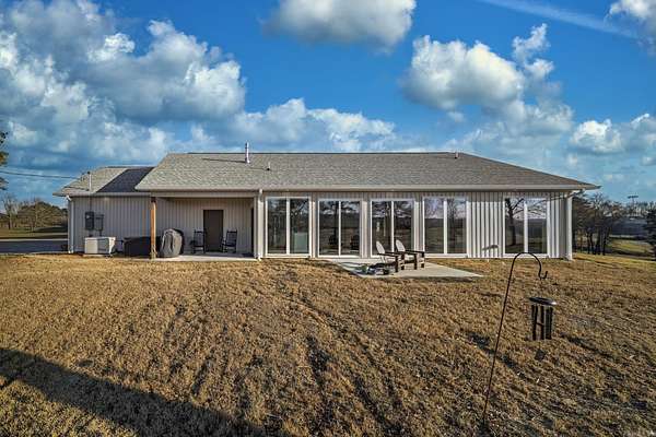 6.22 Acres of Land with Home for Sale in Bismarck, Arkansas