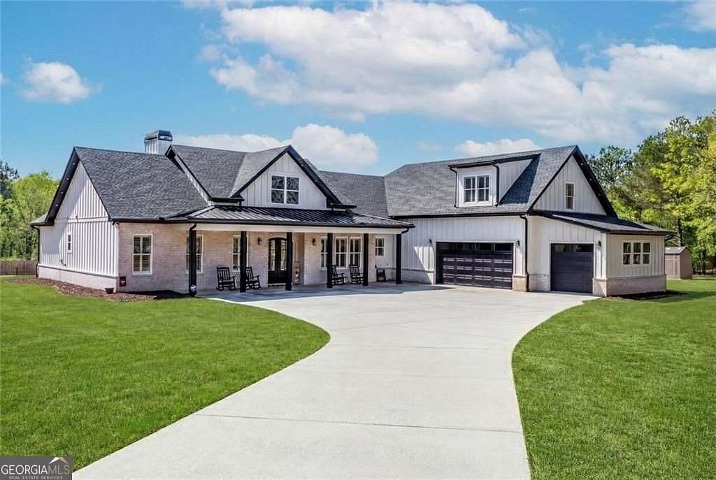 3 Acres of Land with Home for Sale in Bethlehem, Georgia