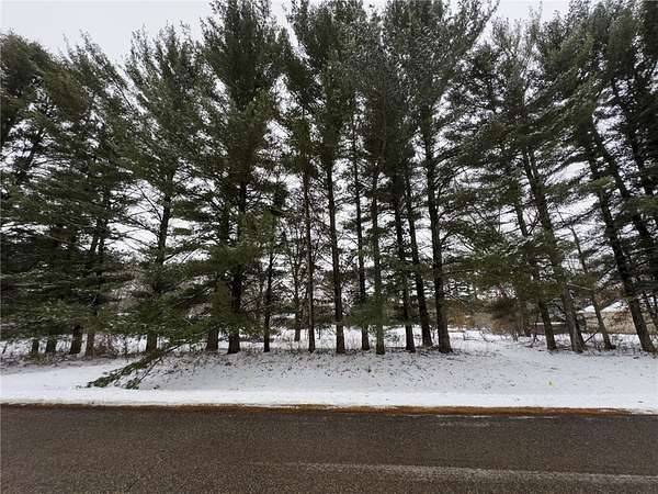 1 Acre of Residential Land for Sale in Eau Claire, Wisconsin