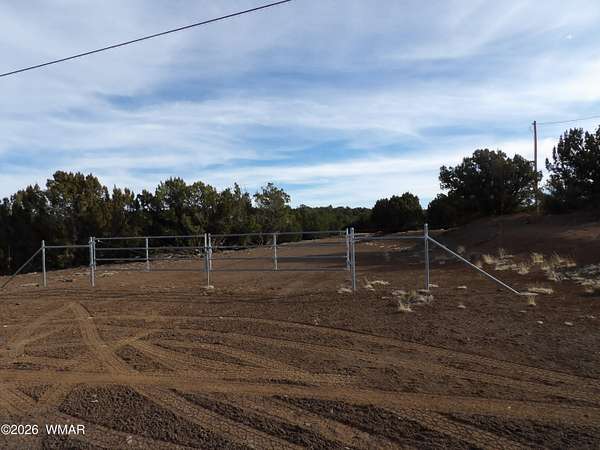 6 Acres of Residential Land for Sale in Vernon, Arizona