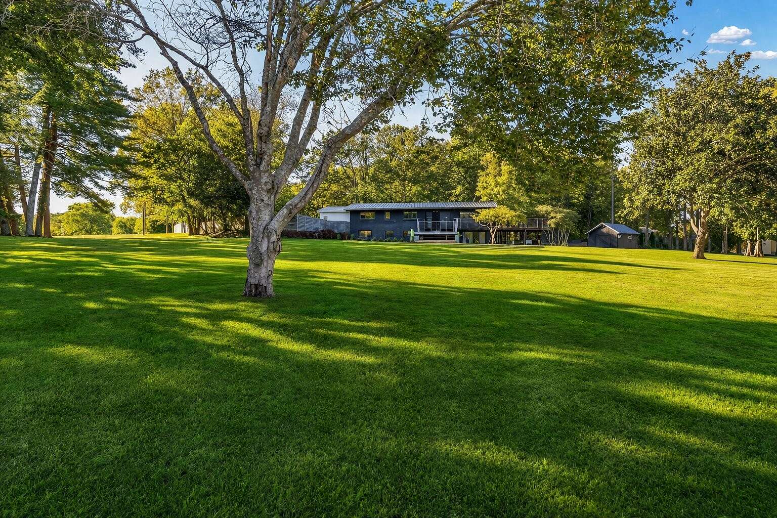 2.2 Acres of Residential Land for Sale in Franklin, Tennessee