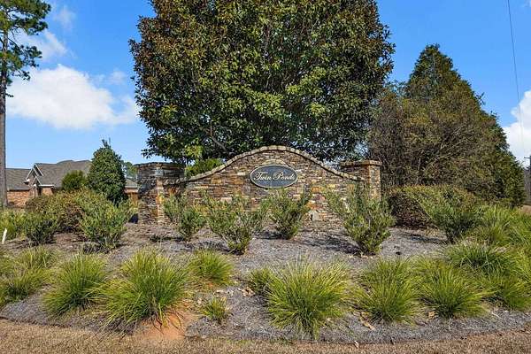 1.58 Acres of Residential Land for Sale in Havana, Florida