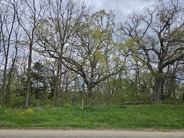 1 Acre of Residential Land for Sale in Galena, Illinois