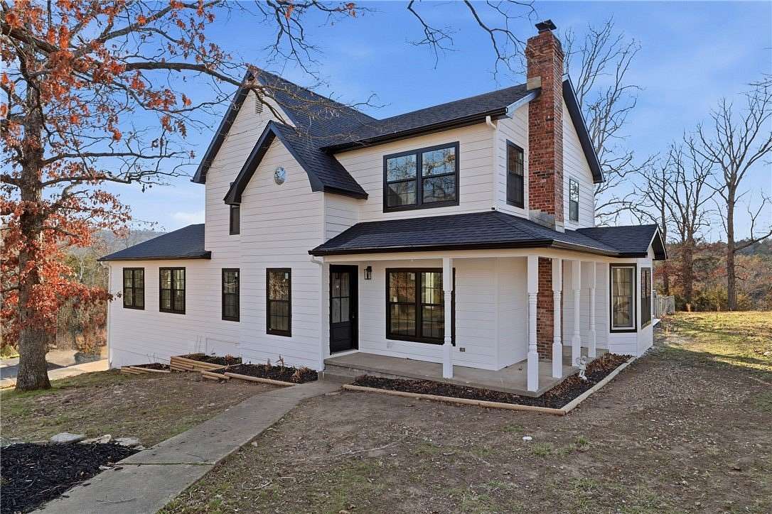 5.2 Acres of Land with Home for Sale in Eureka Springs, Arkansas