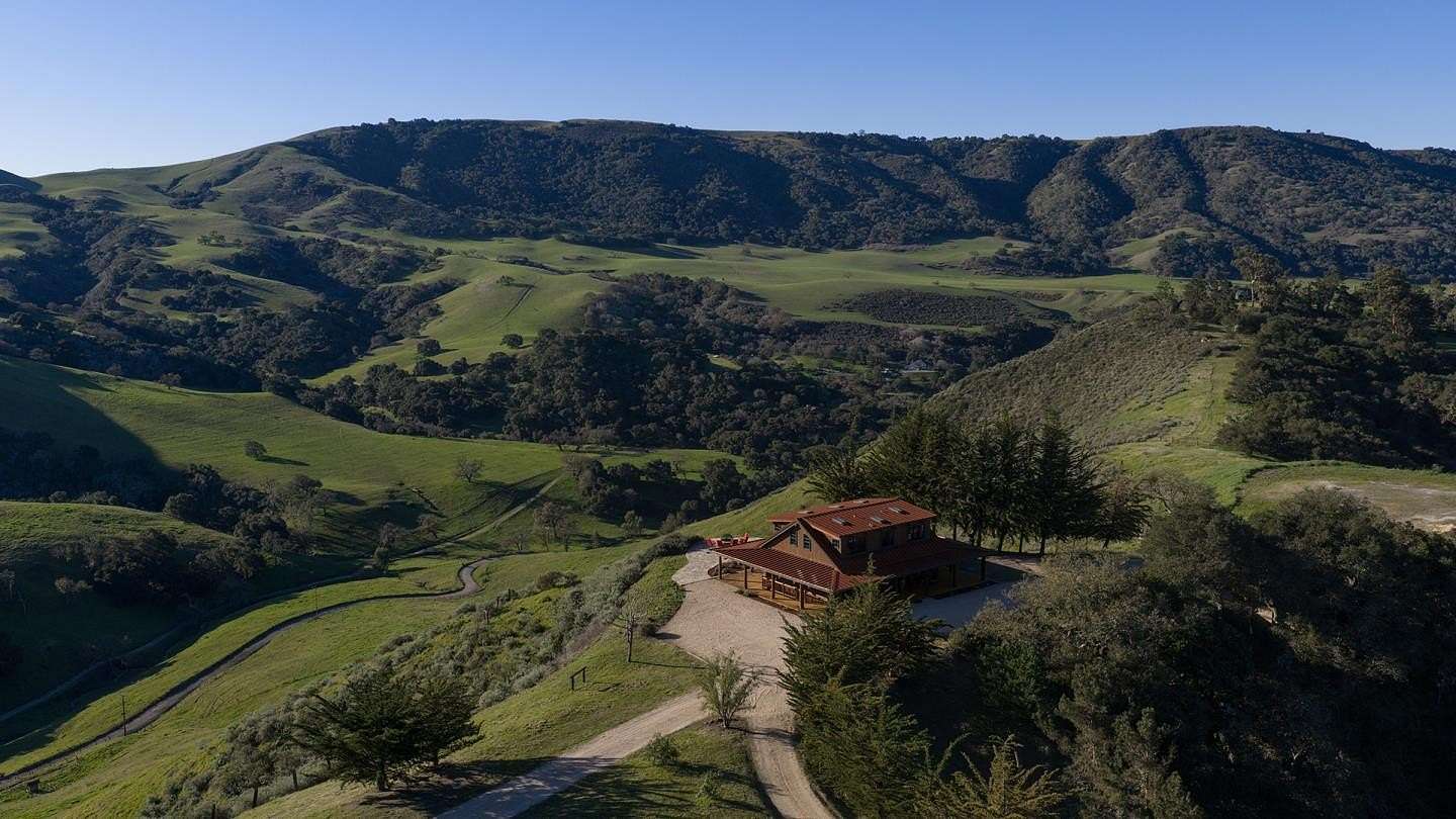 128 Acres of Recreational Land with Home for Sale in Corral de Tierra, California