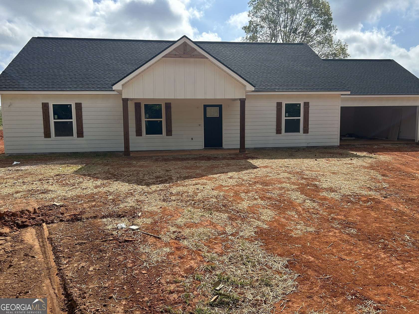 2.2 Acres of Land with Home for Sale in Yatesville, Georgia