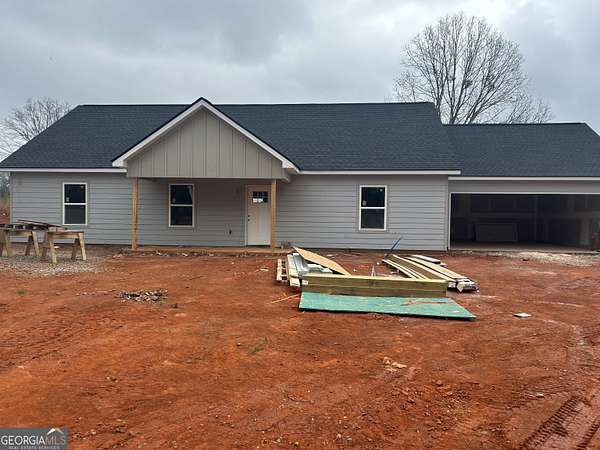 2.2 Acres of Land with Home for Sale in Yatesville, Georgia