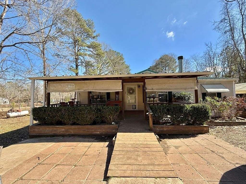 3 Acres of Land with Home for Sale in Pineland, Texas