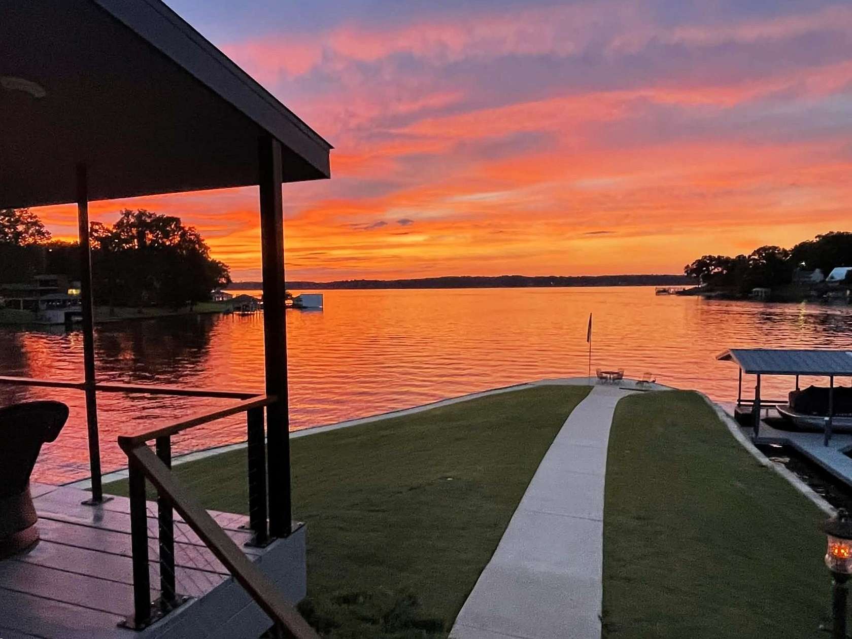 1.8 Acres of Land with Home for Sale in Muscle Shoals, Alabama