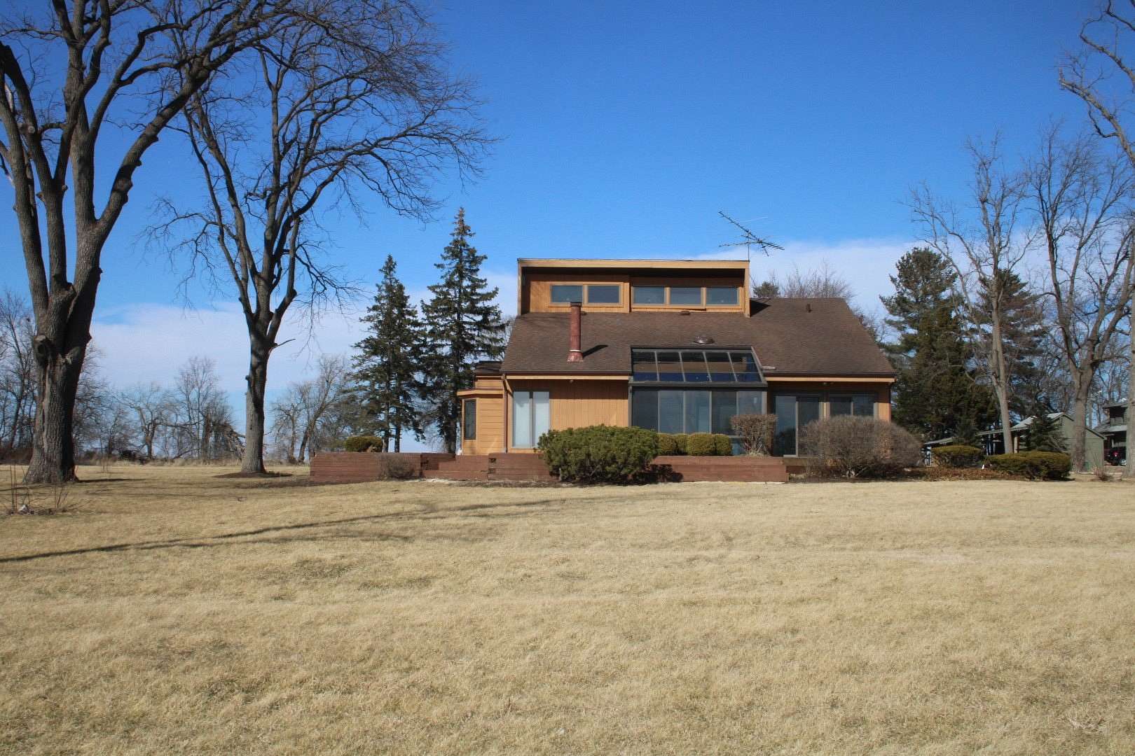 8.52 Acres of Land with Home for Sale in Elwood, Illinois