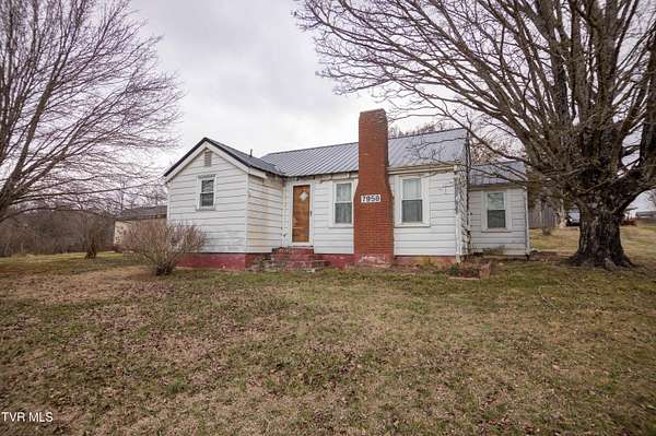 5.2 Acres of Land with Home for Sale in Mosheim, Tennessee