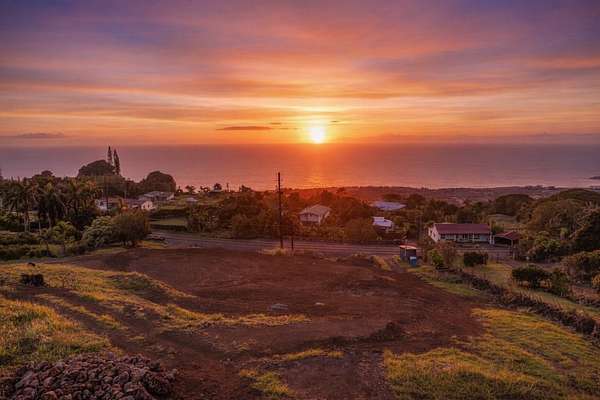 1 Acre of Residential Land for Sale in Holualoa, Hawaii