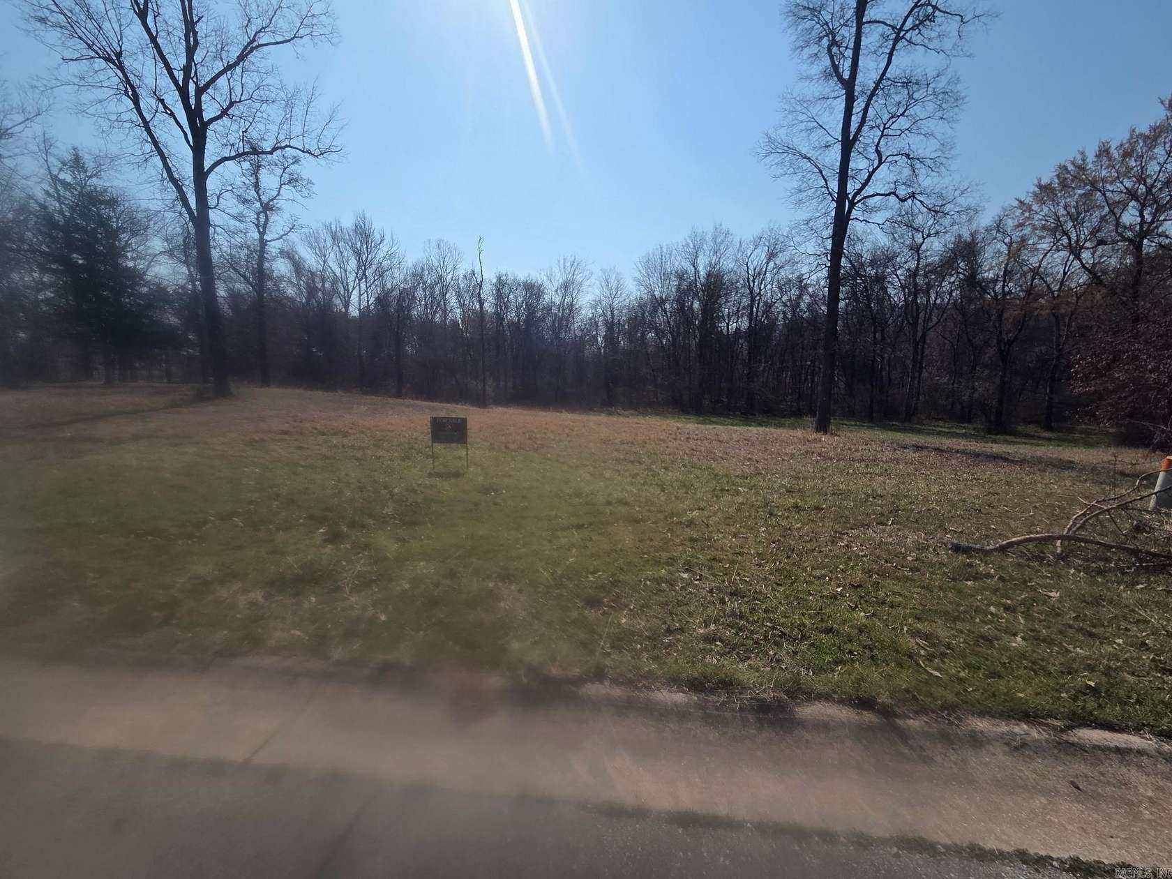 0.42 Acres of Residential Land for Sale in Mountain View, Arkansas