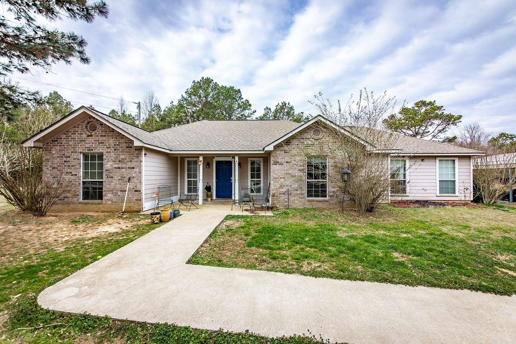 10 Acres of Land with Home for Sale in Greers Ferry, Arkansas