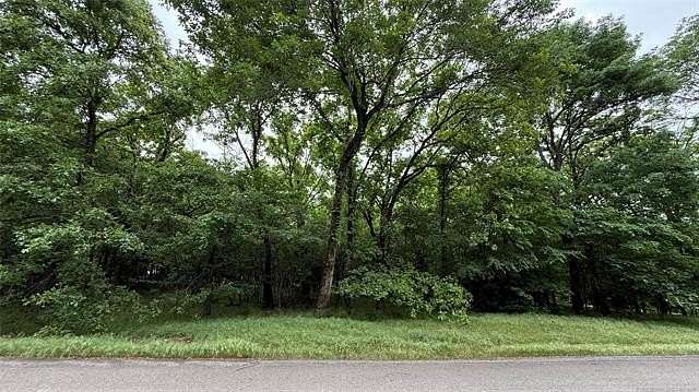 0.7 Acres of Residential Land for Sale in Hulbert, Oklahoma