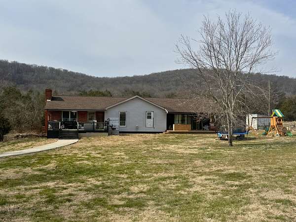 2 Acres of Land with Home for Sale in Lebanon, Tennessee