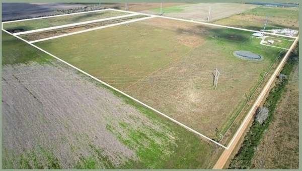 98 Acres of Agricultural Land for Sale in Louise, Texas