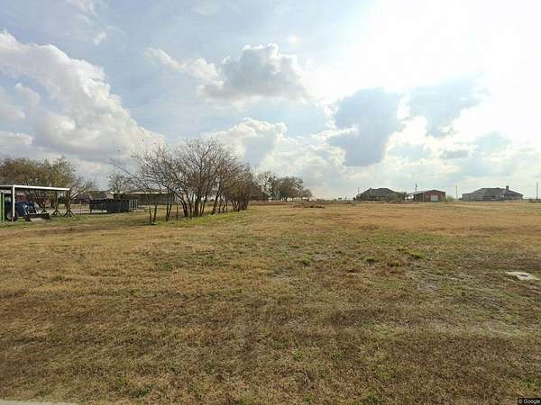 1 Acre of Residential Land for Sale in Caddo Mills, Texas