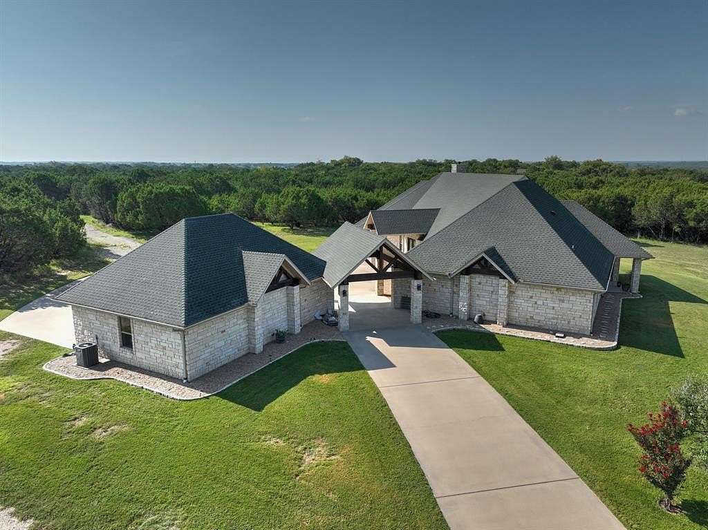 5.72 Acres of Land with Home for Sale in Whitney, Texas