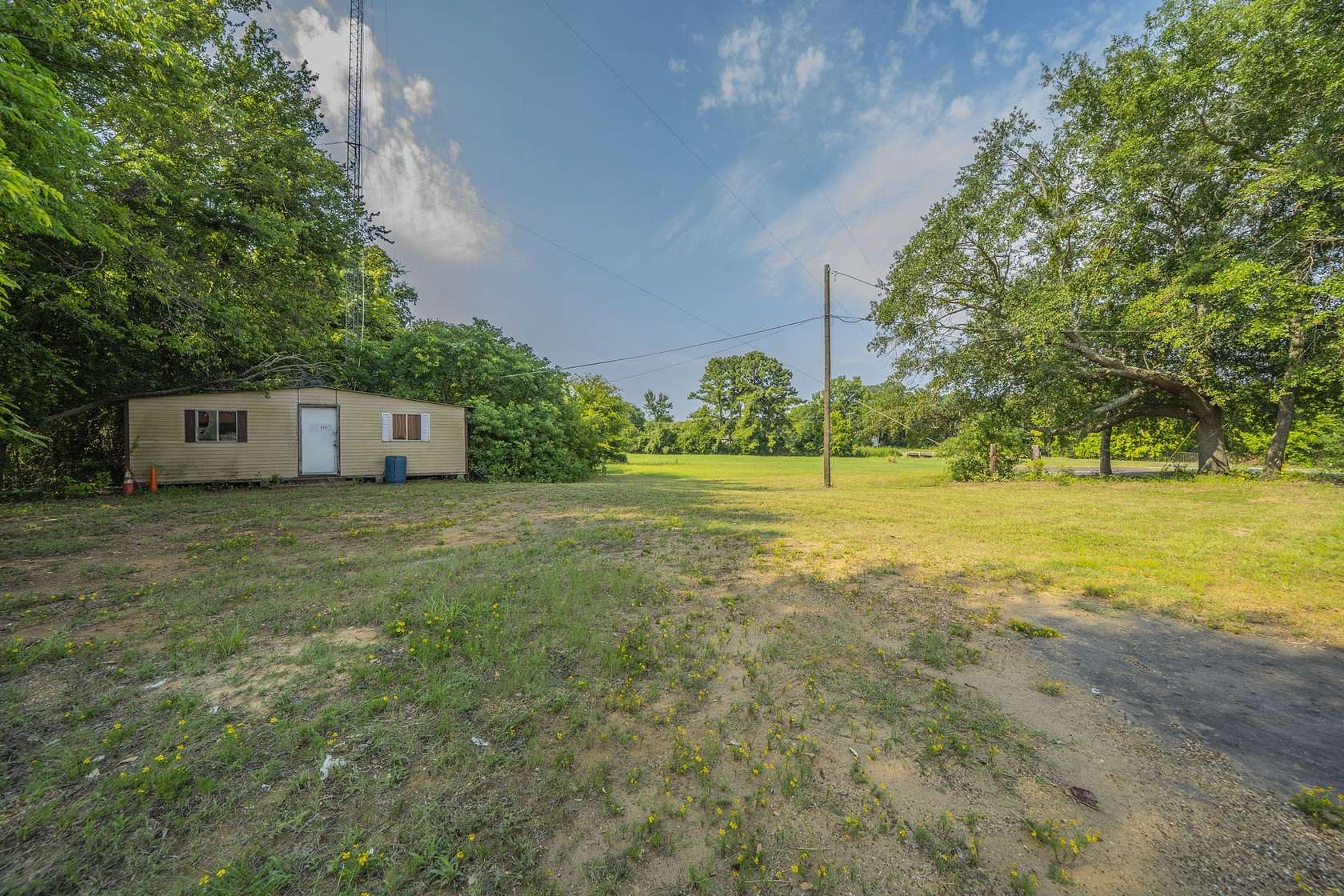 1 Acre of Commercial Land for Sale in Van, Texas