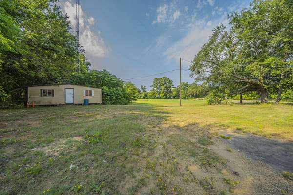 1 Acre of Commercial Land for Sale in Van, Texas