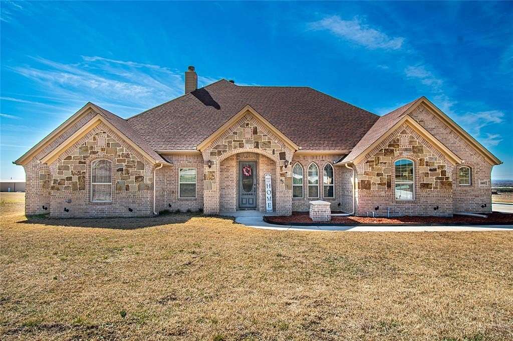 2.14 Acres of Land with Home for Sale in Weatherford, Texas