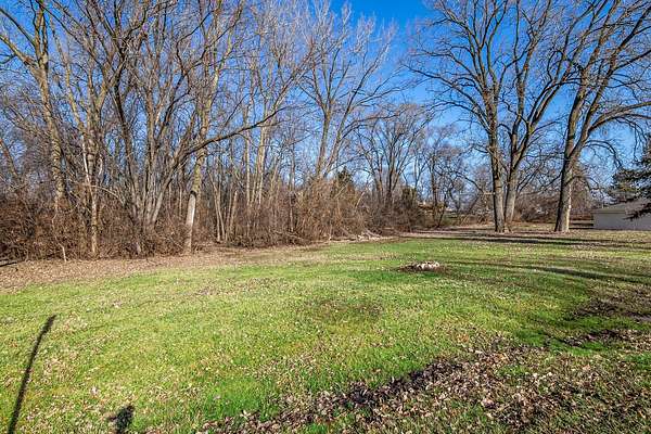 0.35 Acres of Residential Land for Sale in Lake Zurich, Illinois