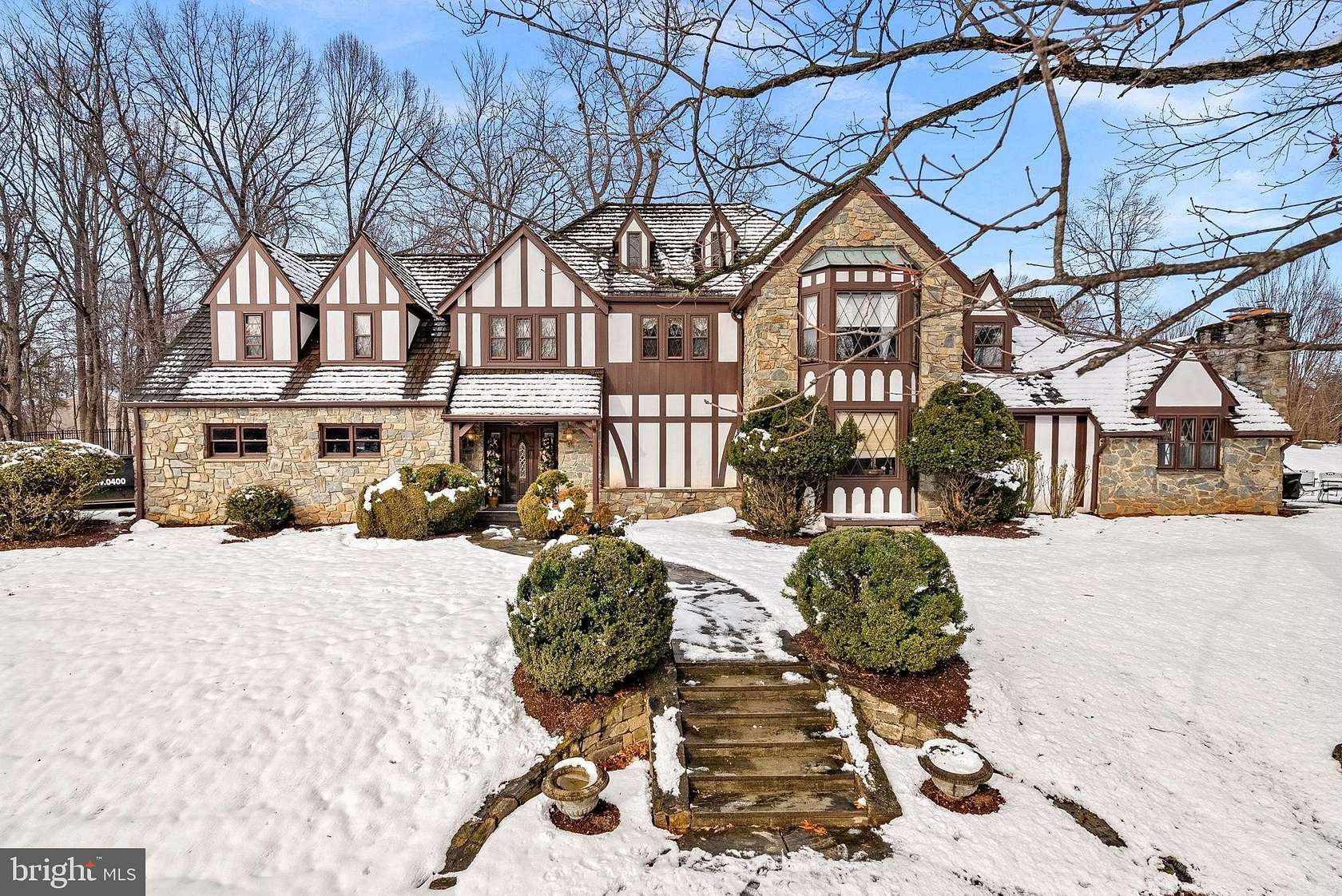 2.12 Acres of Land with Home for Sale in Great Falls, Virginia